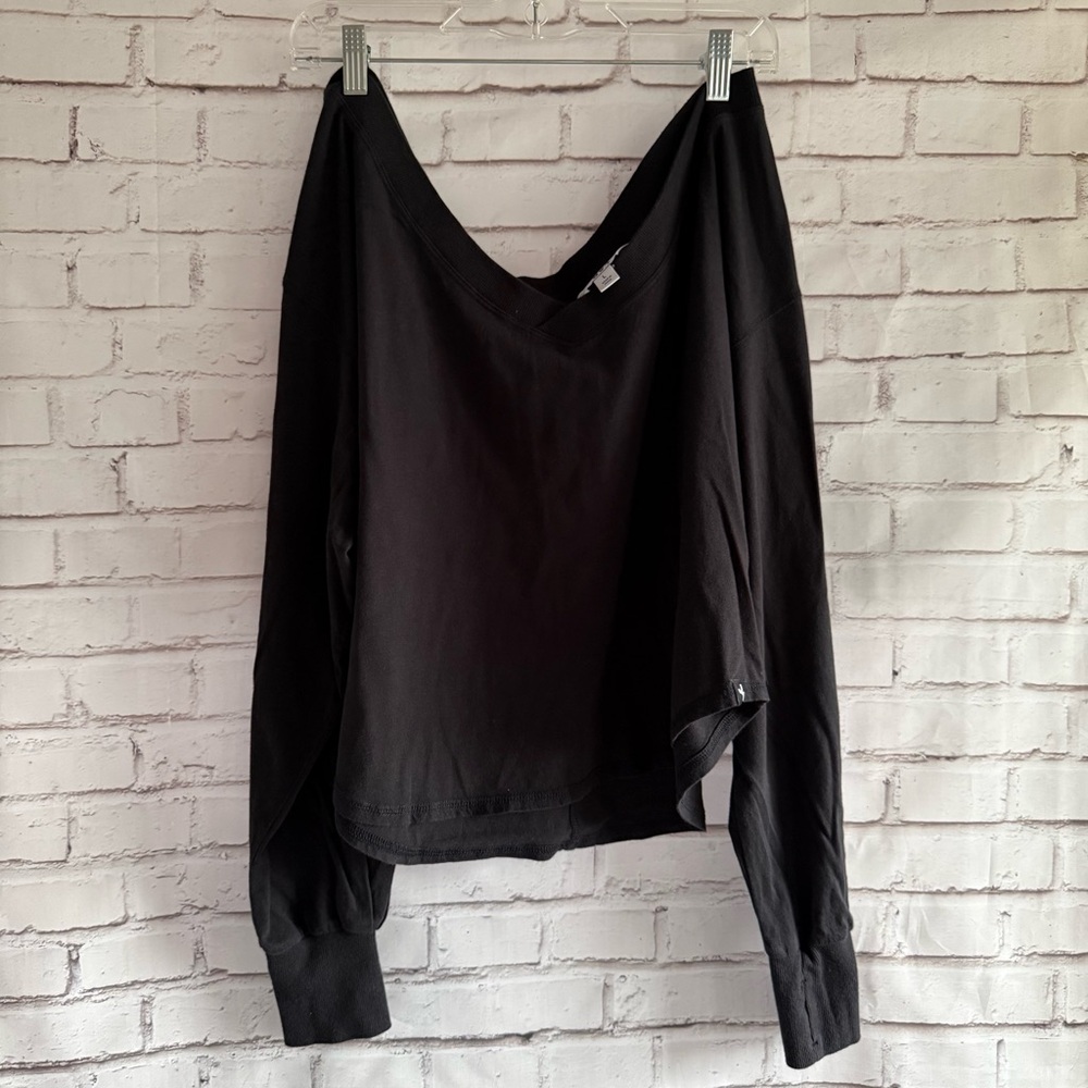 JoyLab Black V-Neck Top